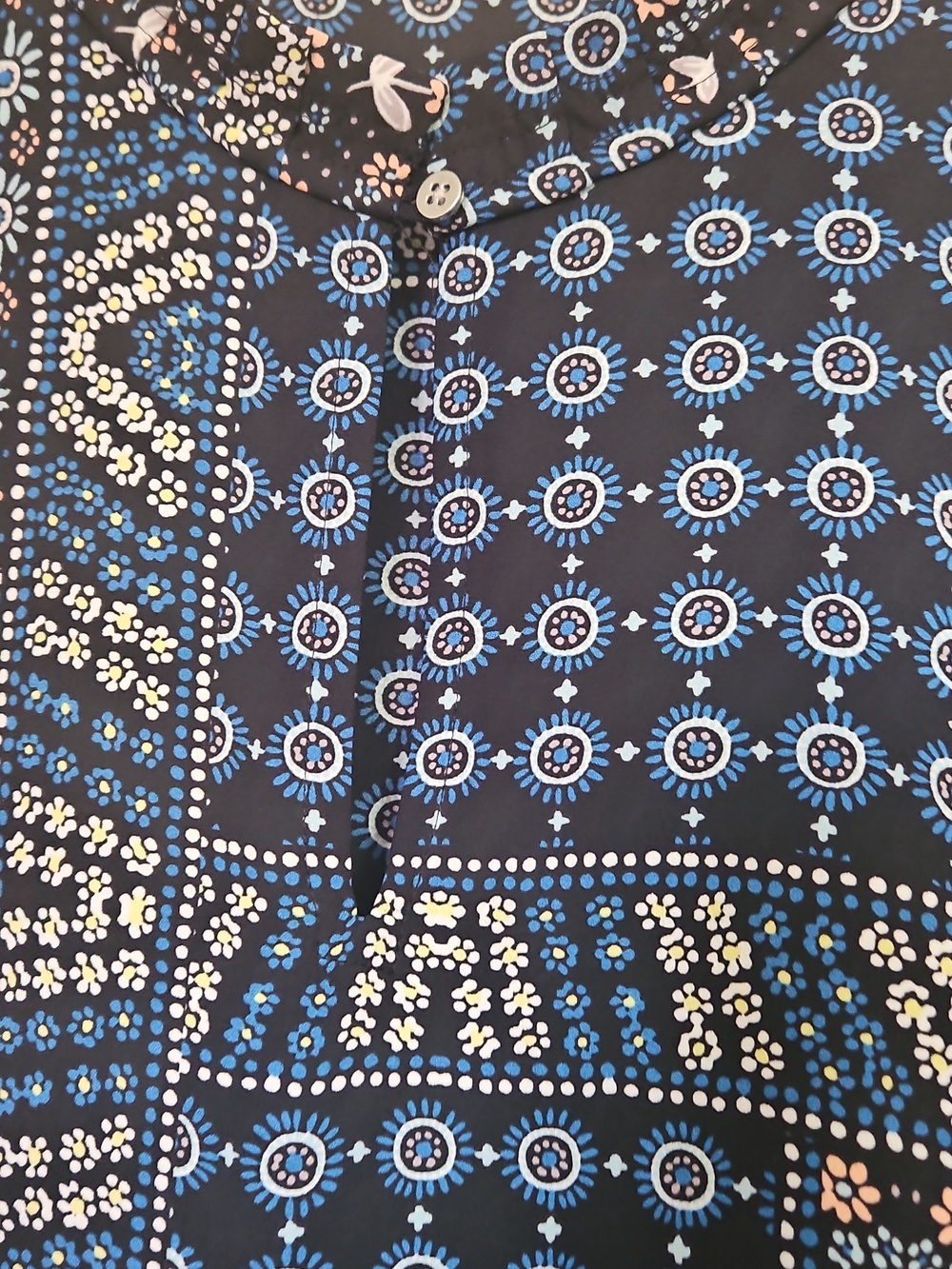 Super Fun Tunic - Picture 4 of 5